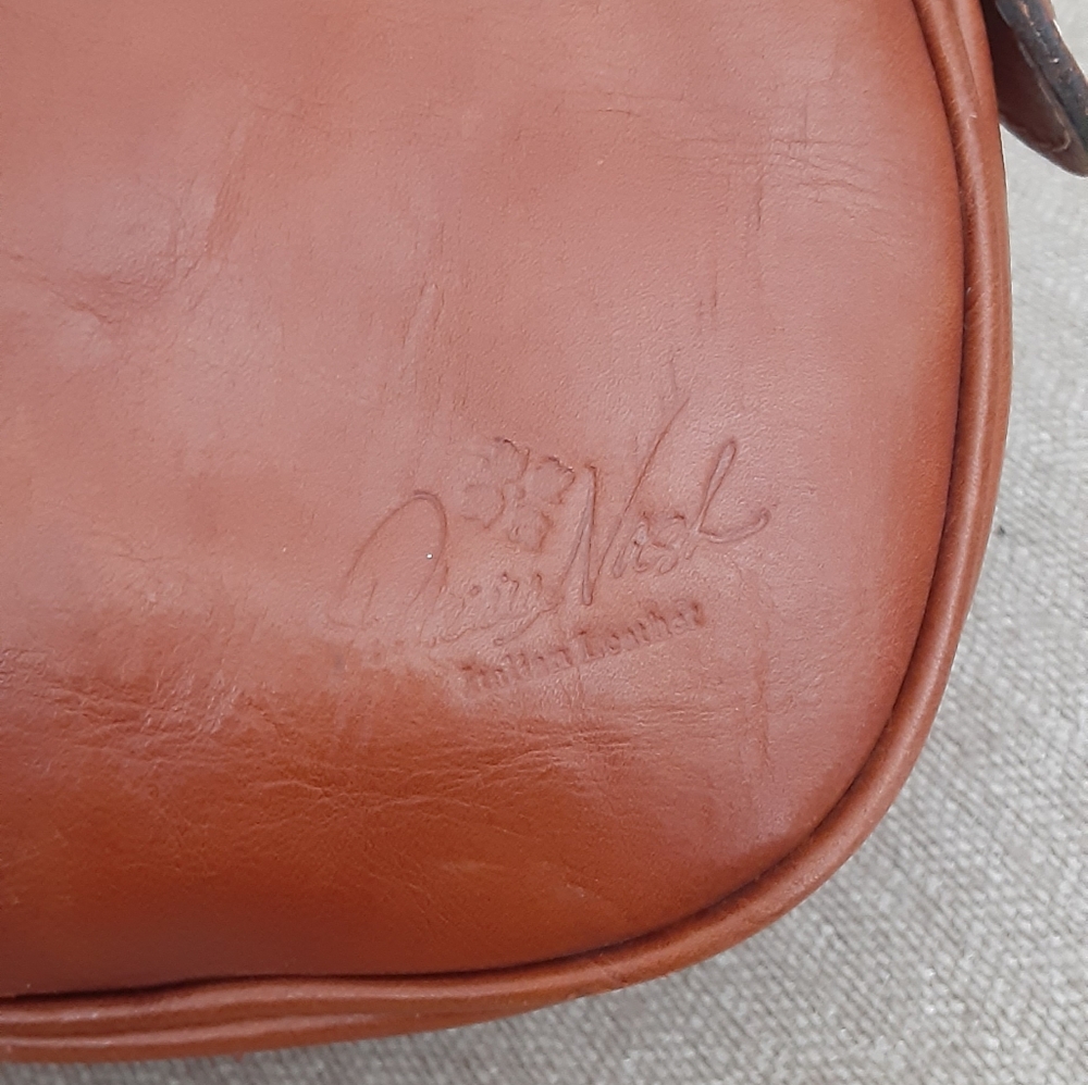 Patricia Nash Elegant English Tan Leather Crossbody Bag - Picture 12 of 14